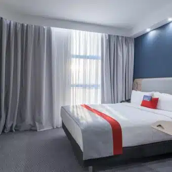 Holiday Inn 4*